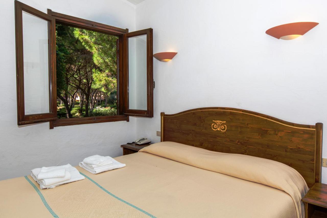 Two-Bedroom Apartment Sea View