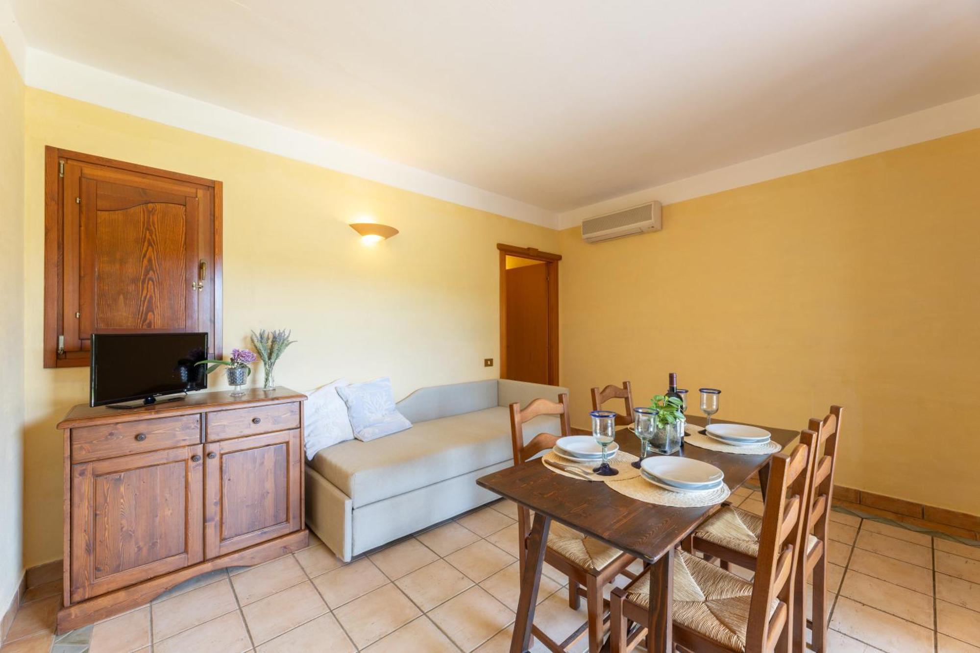 One-Bedroom Apartment